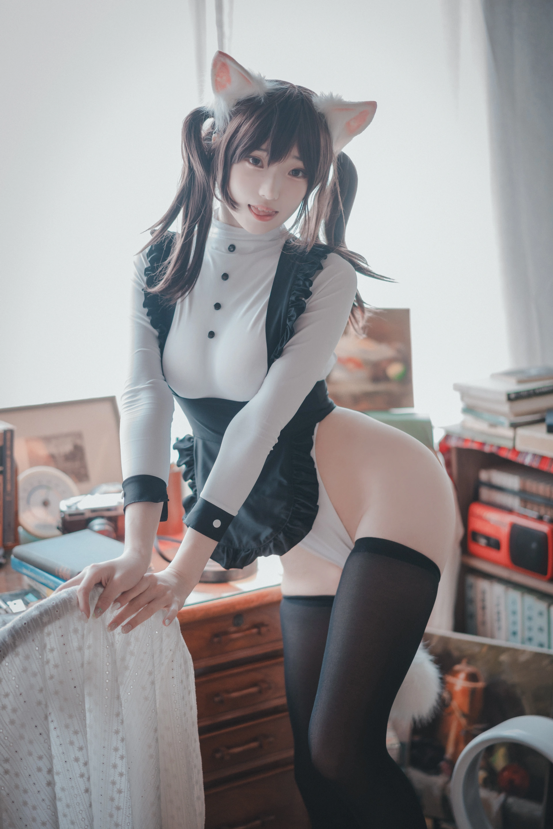 119.[DJAWA] Bambi & Sonson - Maid Mansion W 1